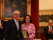 Cristina Gil Membrado recibe el Premio Nacional de Derecho Sanitario